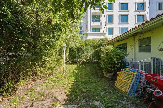 345 Malaga Ave, Coral Gables, FL 33134