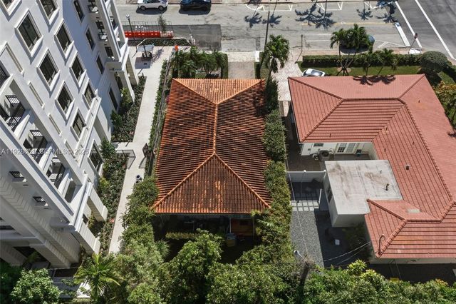 345 Malaga Ave, Coral Gables, FL 33134