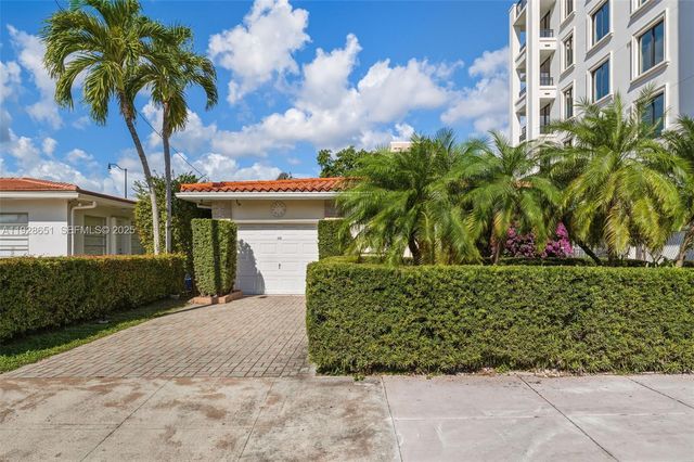 345 Malaga Ave, Coral Gables, FL 33134