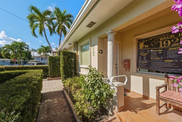 345 Malaga Ave, Coral Gables, FL 33134