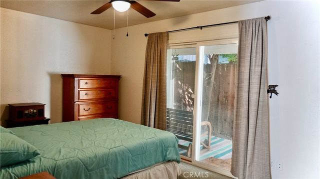 22911 Redwood, Crestline, CA 92325