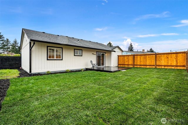 4924 Diamond Blvd, Lakewood, WA 98499