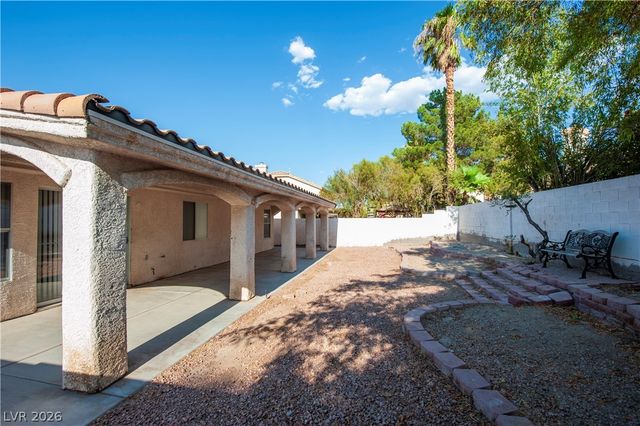 921 English Heather Drive, Las Vegas, NV 89123