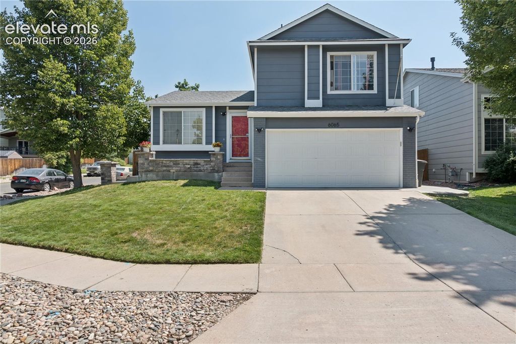 6065 Fossil Drive, Colorado Springs, CO 80923 — exterior