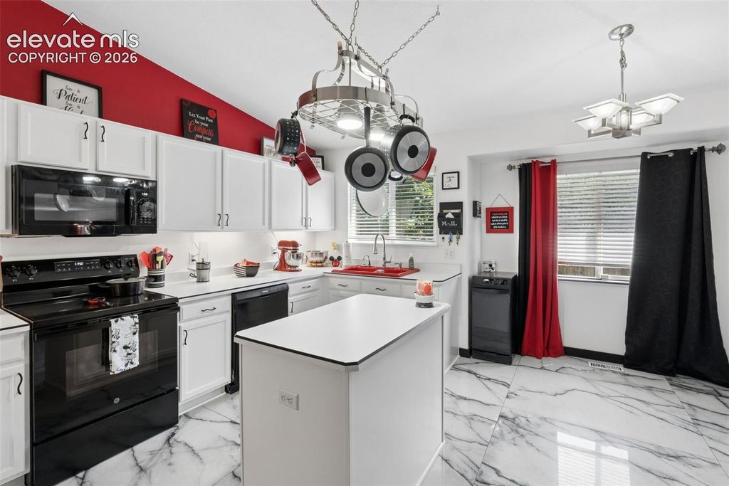 6065 Fossil Drive, Colorado Springs, CO 80923 — photo 2