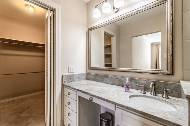155 Santa Barbara St, Corpus Christi, TX 78411