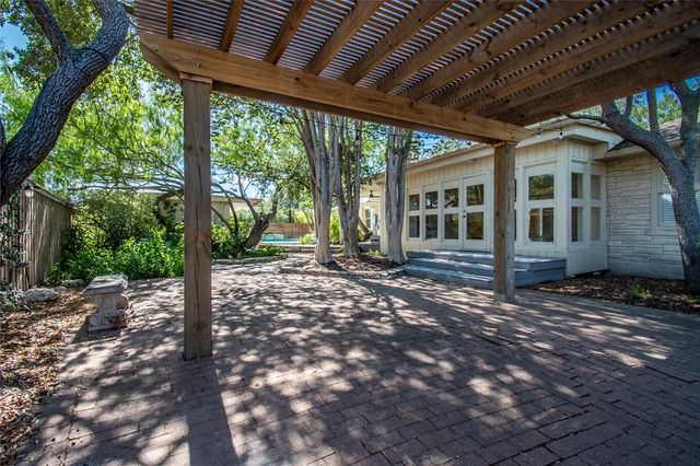 155 Santa Barbara St, Corpus Christi, TX 78411