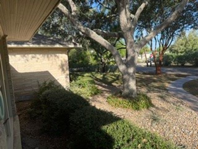 155 Santa Barbara St, Corpus Christi, TX 78411