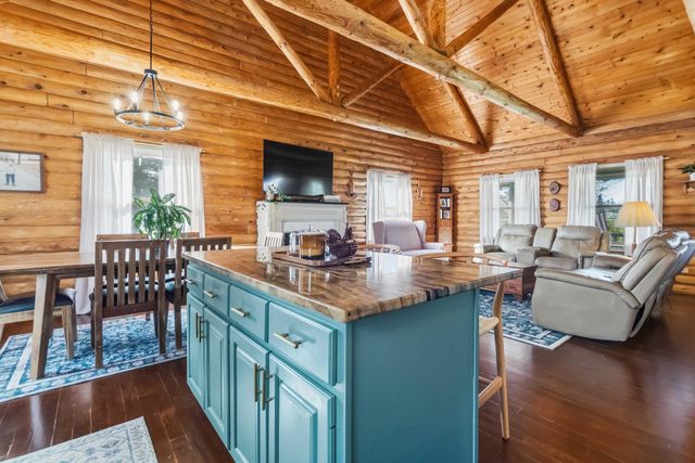 203 Winterhawk Lane, Danville, KY 40422