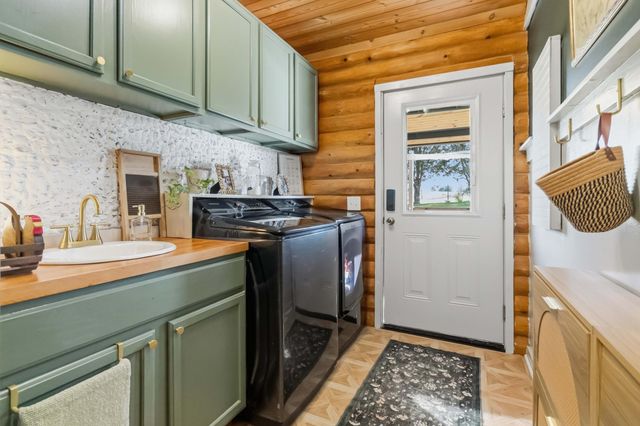 203 Winterhawk Lane, Danville, KY 40422