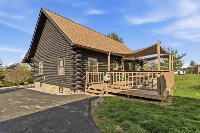 203 Winterhawk Lane, Danville, KY 40422