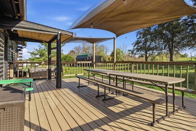 203 Winterhawk Lane, Danville, KY 40422