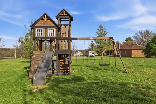 203 Winterhawk Lane, Danville, KY 40422