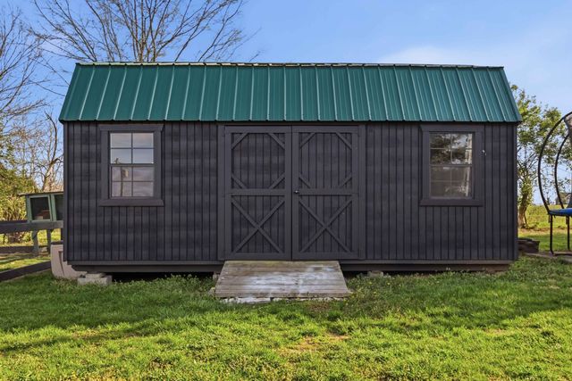 203 Winterhawk Lane, Danville, KY 40422