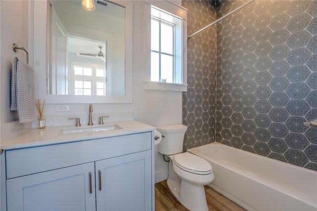 412 Mermaid Tail Lane, Port Aransas, TX 78373