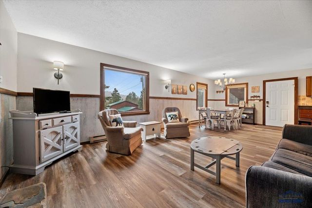 21155 LAST CHANCE TRAIL, Lead, SD 57754