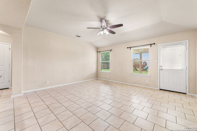 10055 Strasbourg, Schertz, TX 78154