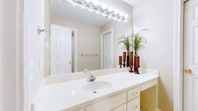 1912 Nightwalk Ct, Murfreesboro, TN 37130