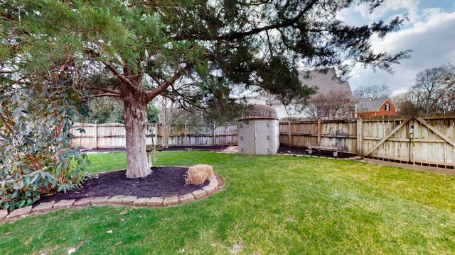 1912 Nightwalk Ct, Murfreesboro, TN 37130