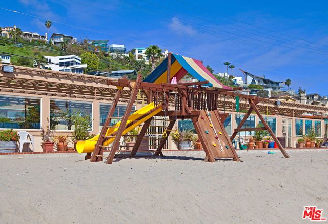 21470 Rambla Vista, Malibu, CA 90265