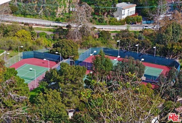 21470 Rambla Vista, Malibu, CA 90265