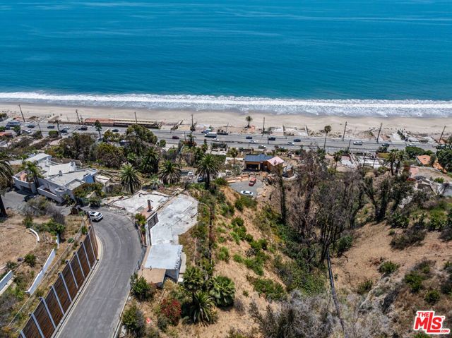 21470 Rambla Vista, Malibu, CA 90265