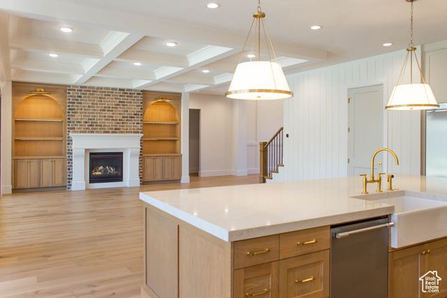 668 E CHLOE LN, Washington, UT 84780