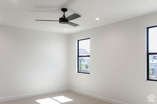 668 E CHLOE LN, Washington, UT 84780