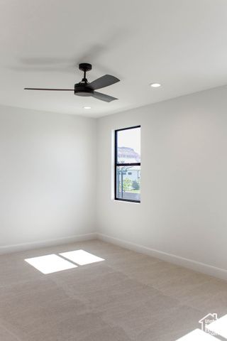 668 E CHLOE LN, Washington, UT 84780