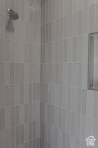 668 E CHLOE LN, Washington, UT 84780