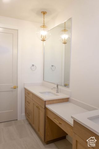 668 E CHLOE LN, Washington, UT 84780