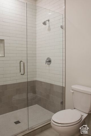 668 E CHLOE LN, Washington, UT 84780