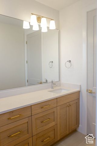 668 E CHLOE LN, Washington, UT 84780