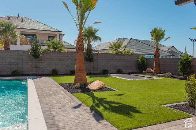 668 E CHLOE LN, Washington, UT 84780