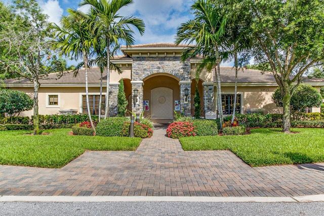 7890 Jewelwood Drive, Boynton Beach, FL 33437