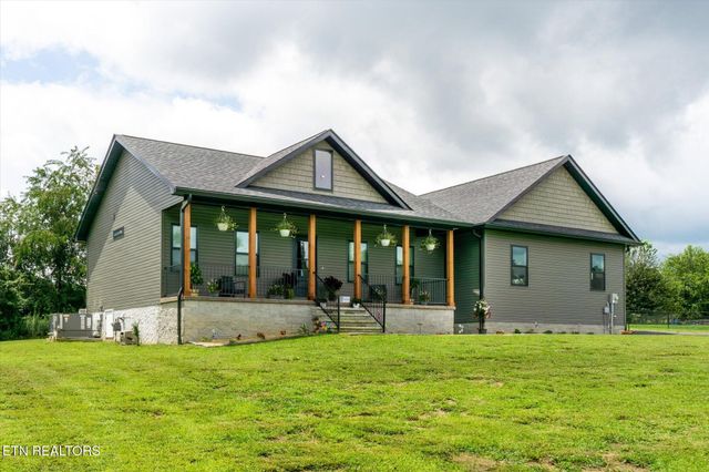 138 Perry Creek Drive, Crossville, TN 38572