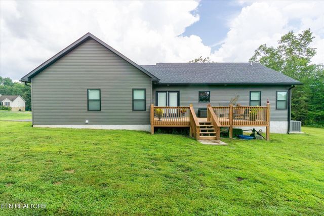 138 Perry Creek Drive, Crossville, TN 38572