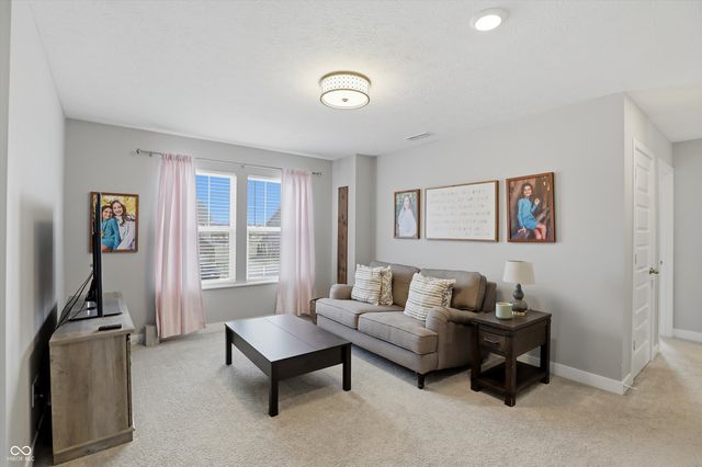 12132 Lantana Lane, Fishers, IN 46037