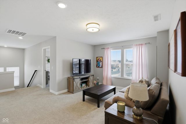 12132 Lantana Lane, Fishers, IN 46037