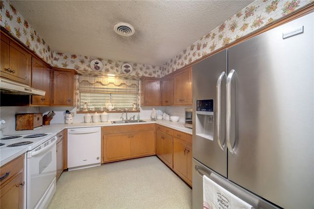 2748 Shady Oak, Ingleside, TX 78362