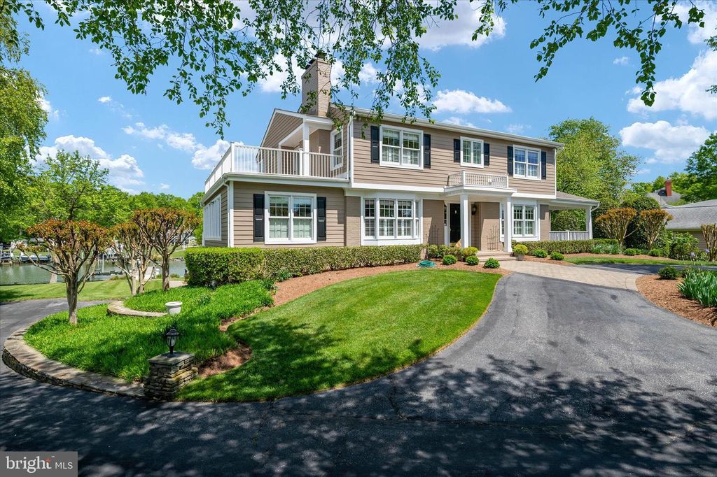 Image 20 of property listing at 3718 RAMSGATE DR, Annapolis, MD 21403
