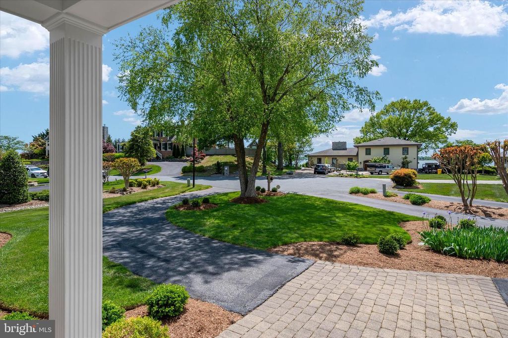 Image 21 of property listing at 3718 RAMSGATE DR, Annapolis, MD 21403