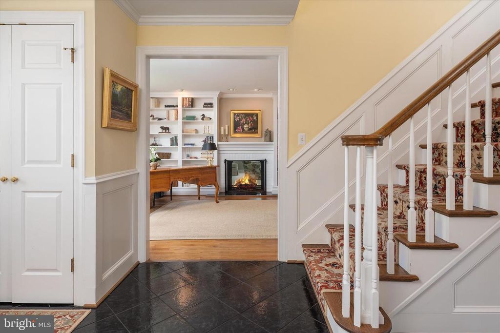 Image 26 of property listing at 3718 RAMSGATE DR, Annapolis, MD 21403