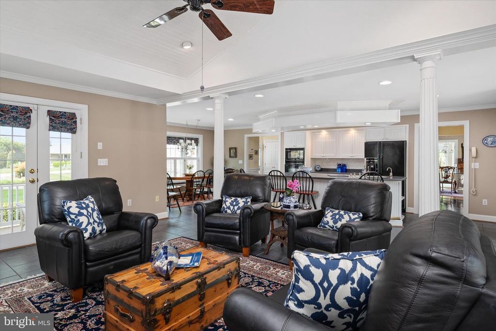 Image 42 of property listing at 3718 RAMSGATE DR, Annapolis, MD 21403
