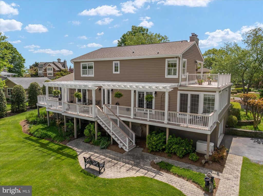 Image 47 of property listing at 3718 RAMSGATE DR, Annapolis, MD 21403