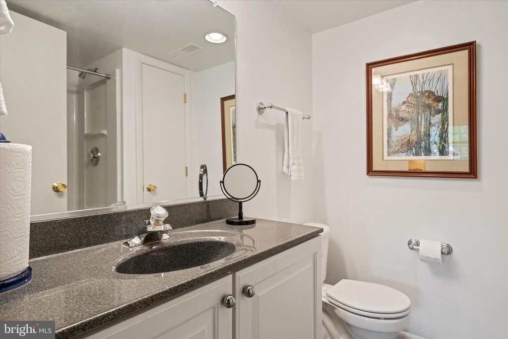 Image 69 of property listing at 3718 RAMSGATE DR, Annapolis, MD 21403