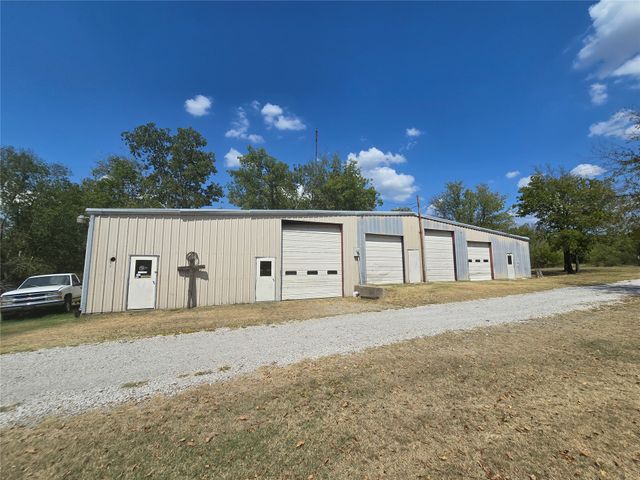 20656 S 4180 Road, Claremore, OK 74019