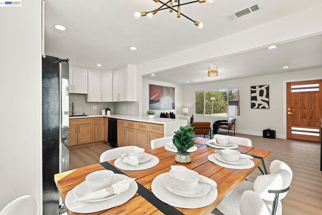 3200 Sheffield Pl, Concord, CA 94518