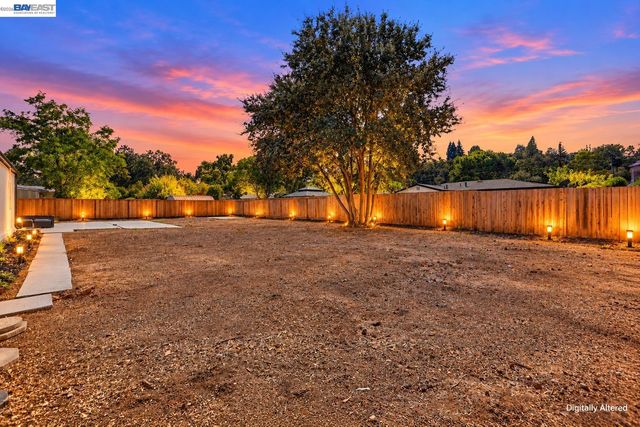 3200 Sheffield Pl, Concord, CA 94518