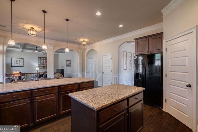 1140 Riverhill Drive, Bishop, GA 30621